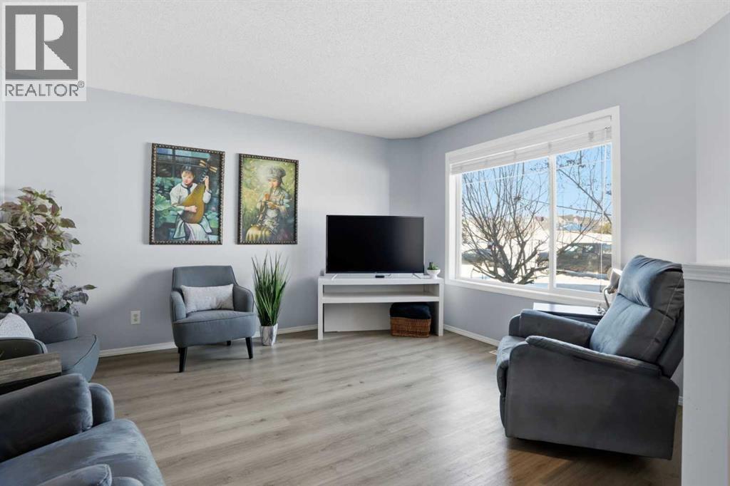 7 Bridleridge Link SW