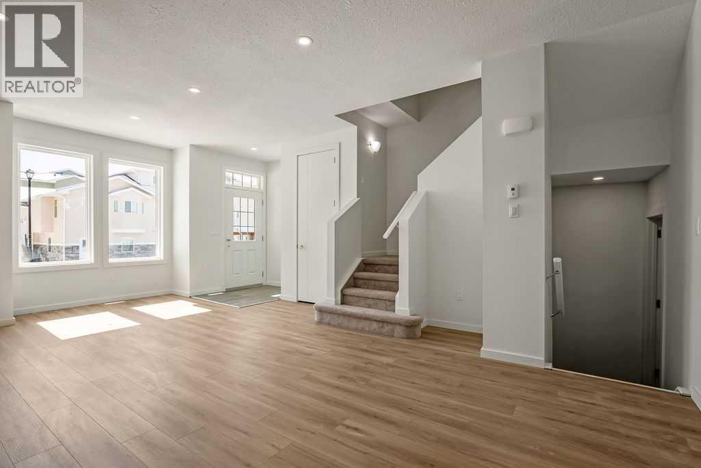 409 Strathcona Circle