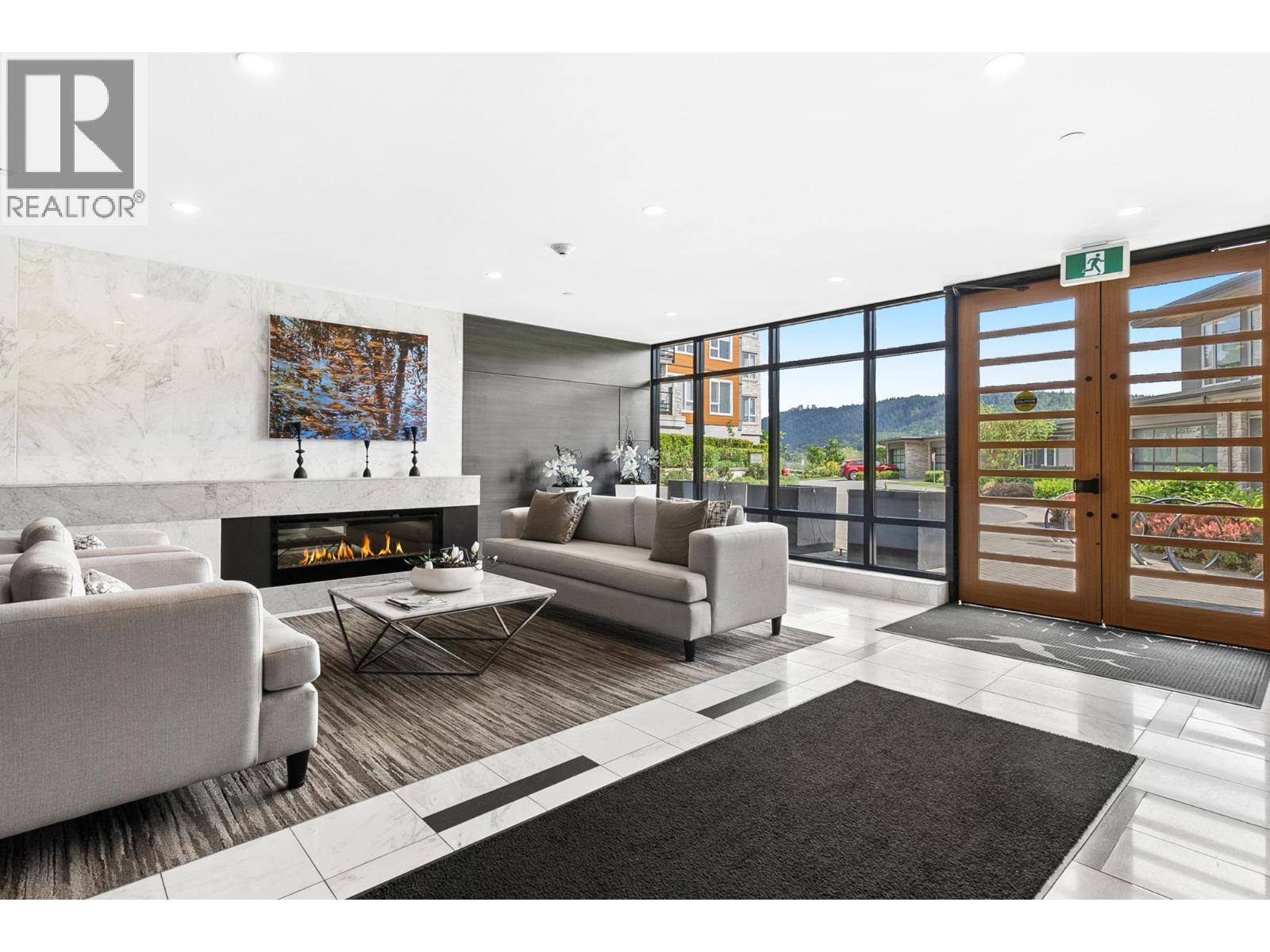 408 3825 CATES LANDING WAY