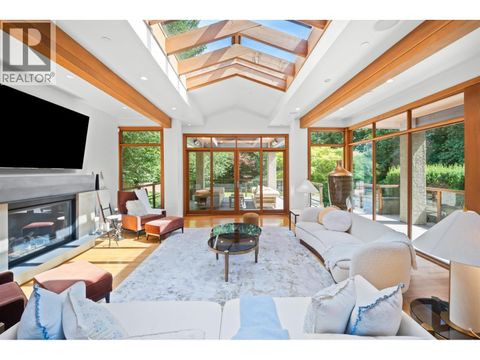 510 EASTCOT ROAD West Vancouver BC V7S1E4