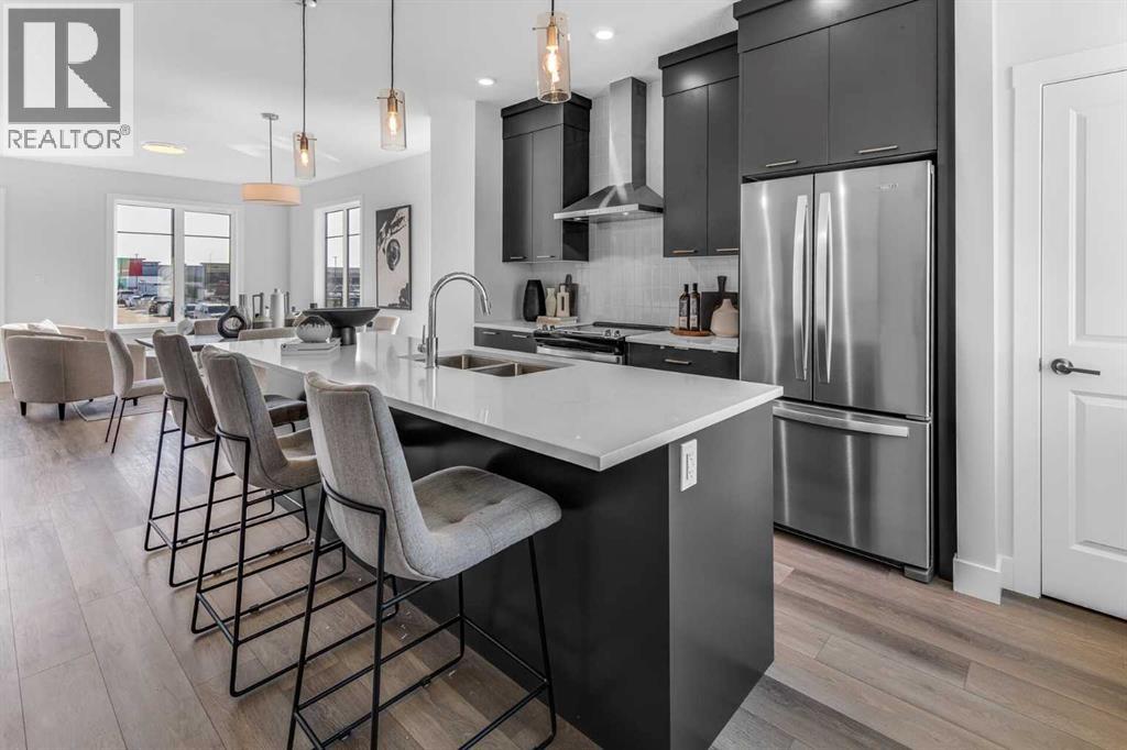 1505, 255 Rowmont Boulevard NW