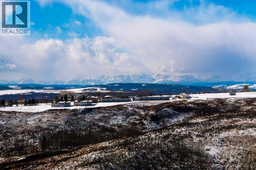 303, 205 Sunset Drive SW