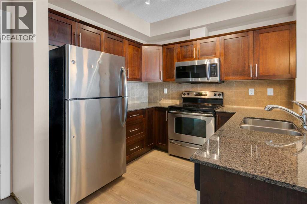 303, 205 Sunset Drive SW