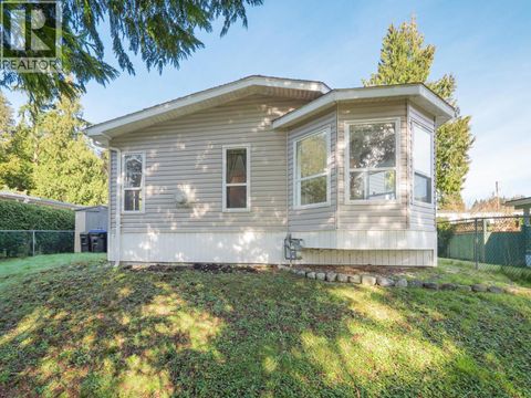 33 5575 MASON ROAD Sechelt BC V7Z0K9