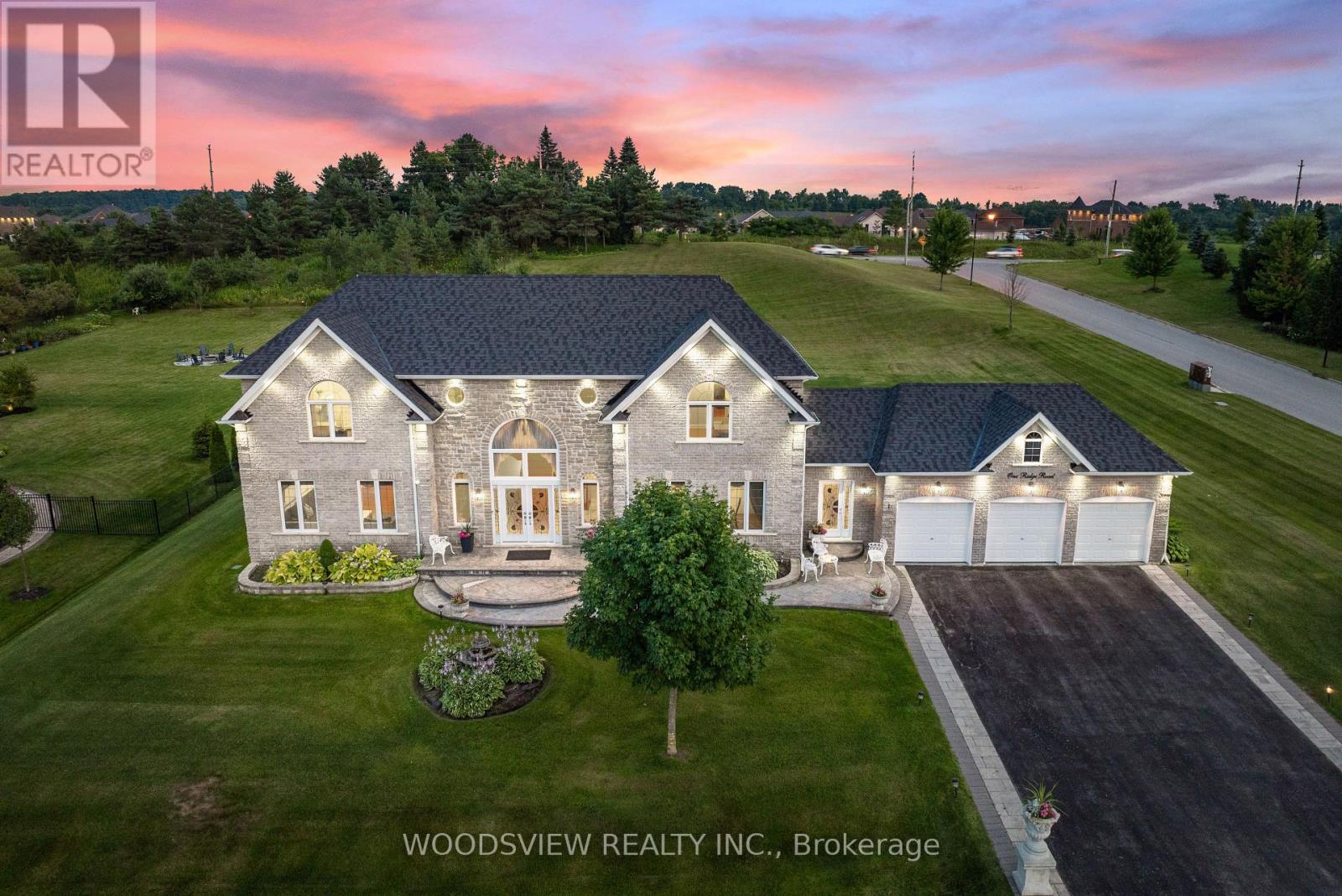 1 RIDGE ROAD N