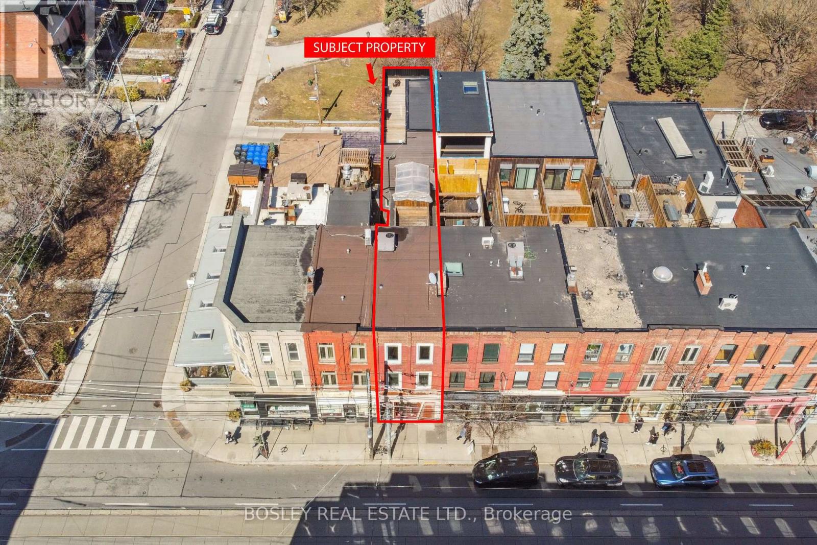890 QUEEN STREET W