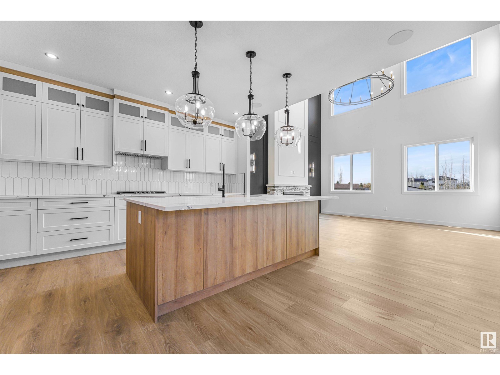 27 ELDRIDGE PT