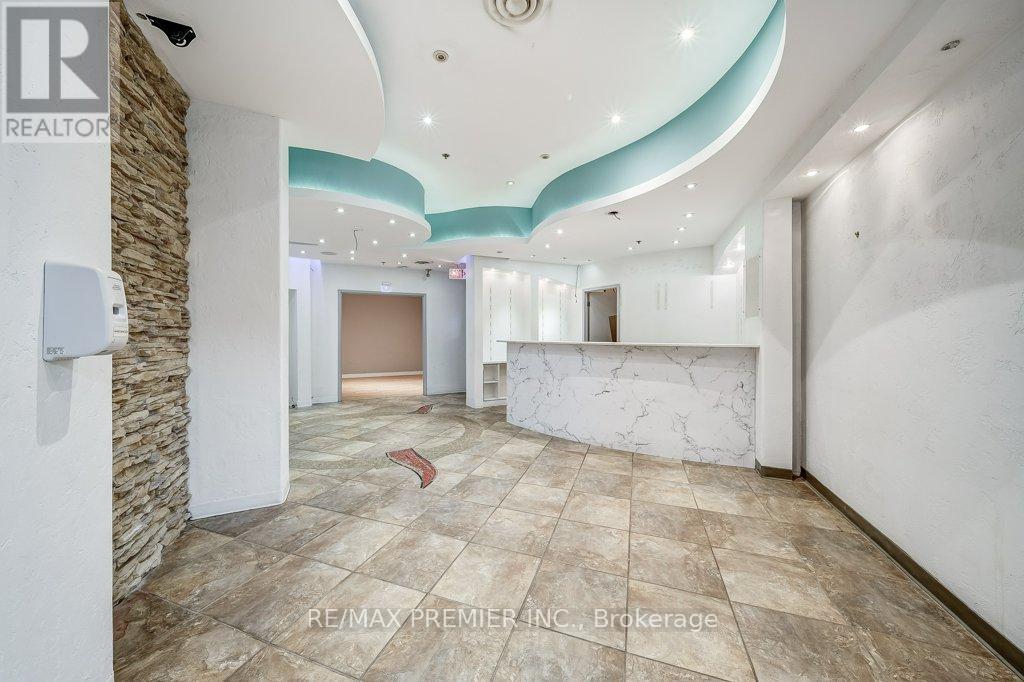 DU200 - 140 WOODBRIDGE AVENUE