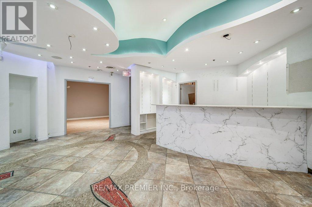 DU200 - 140 WOODBRIDGE AVENUE