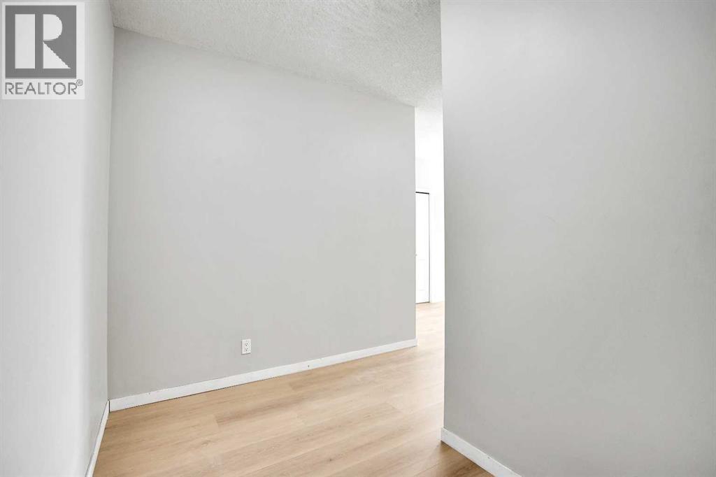 1119, 333 Taravista Drive NE