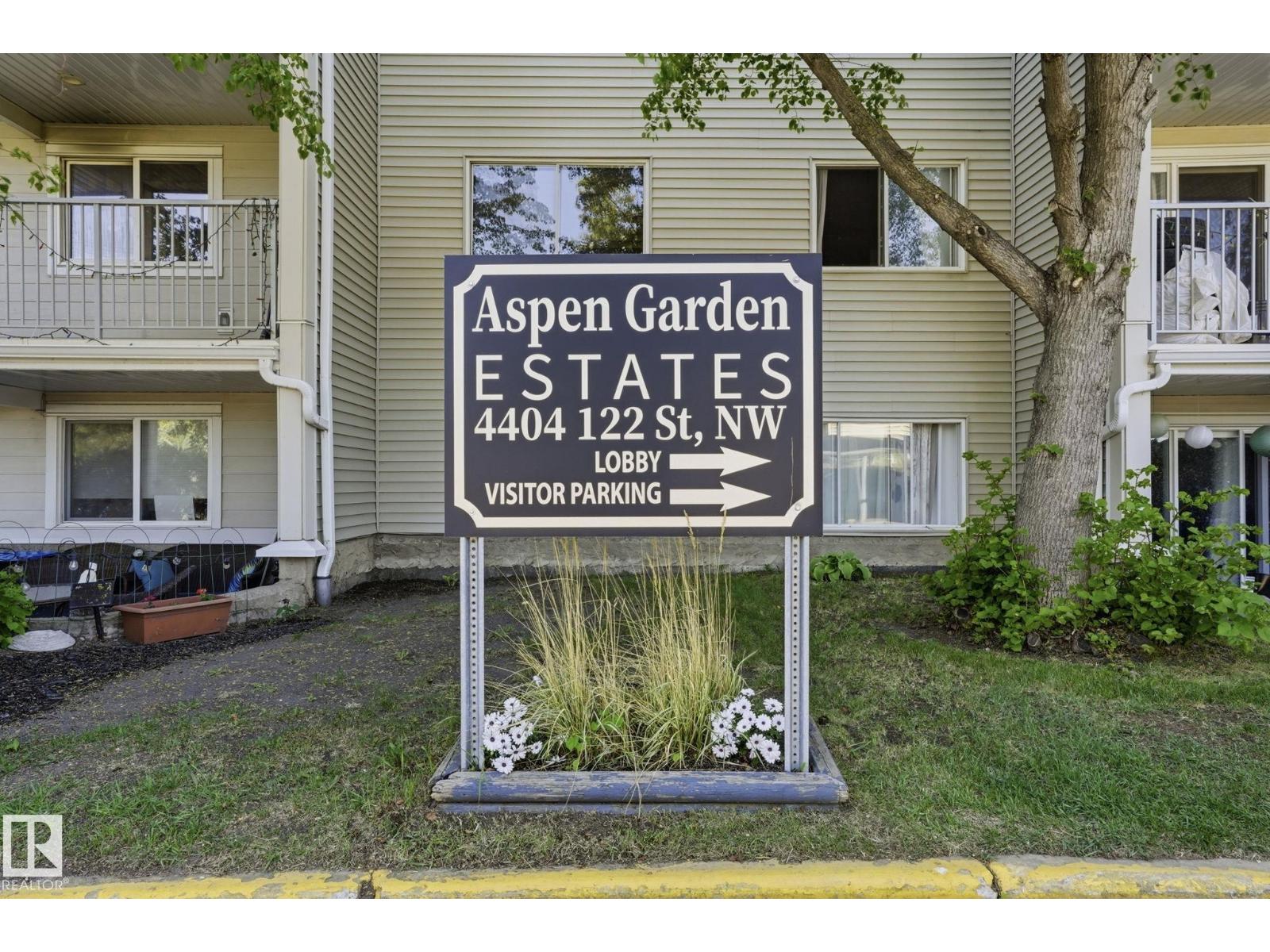 #422 4404 122 ST NW