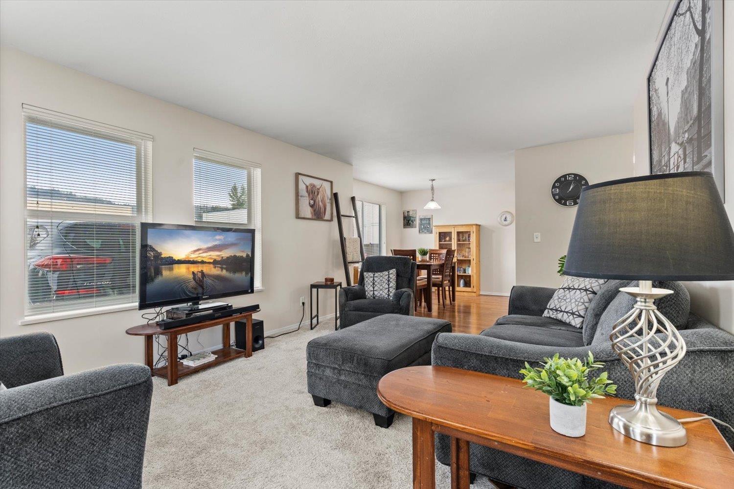 111 45702 WATSON ROAD|Garrison Crossing