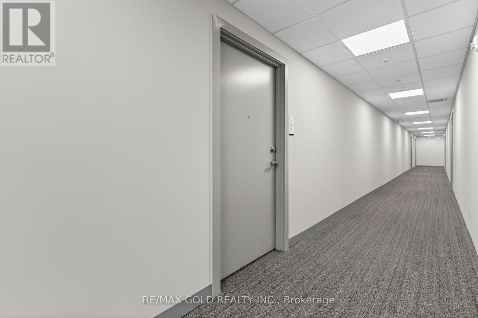 306 - 103 ROGER STREET