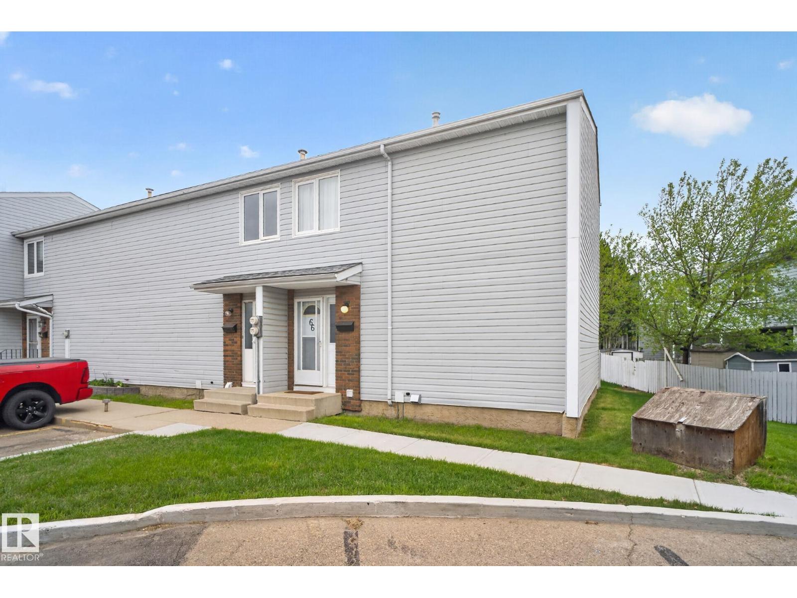 66 AMBERLY CT NW