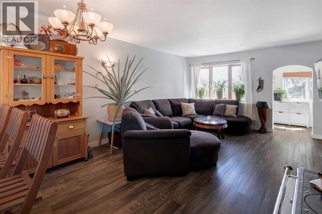 4007 Centre A Street NE