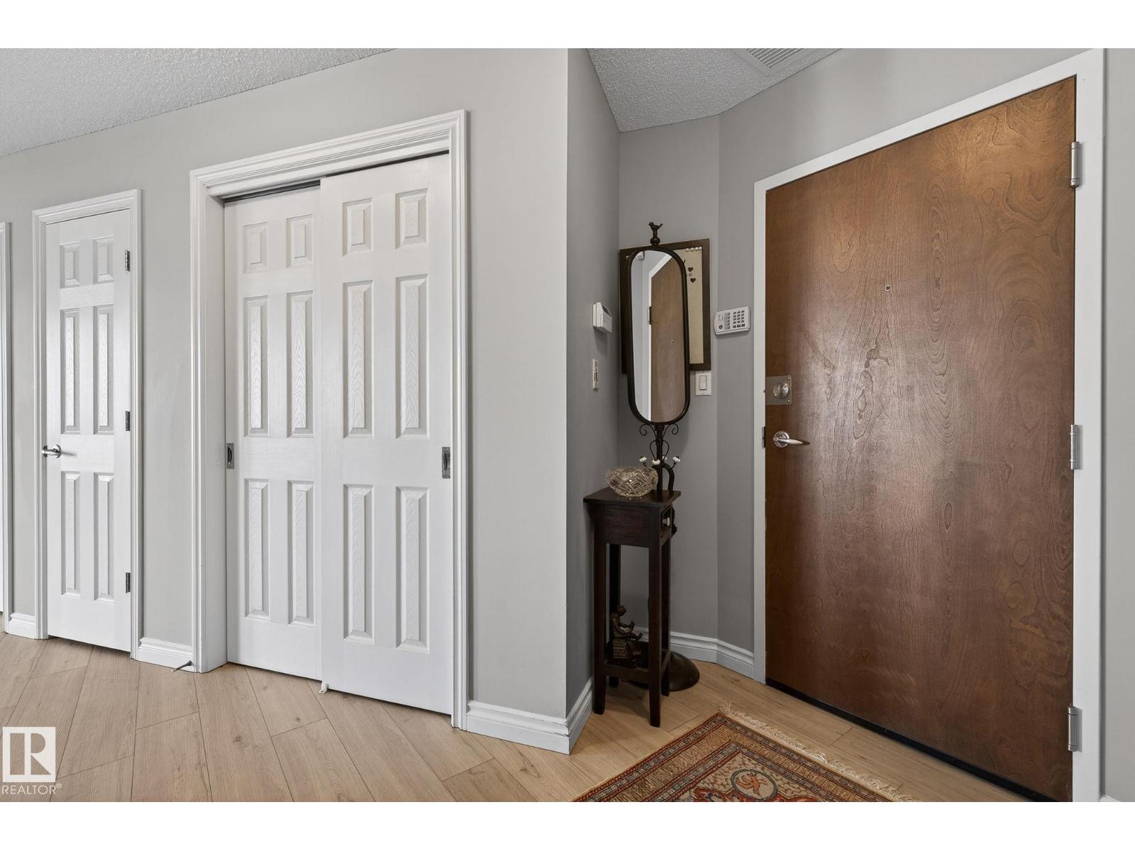 #1703 9020 JASPER AV NW