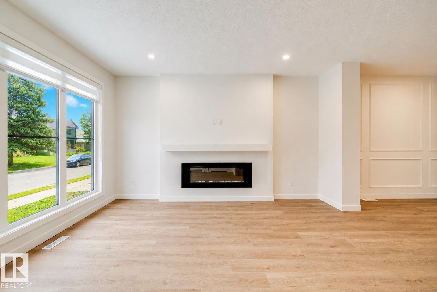 9536 148 ST NW