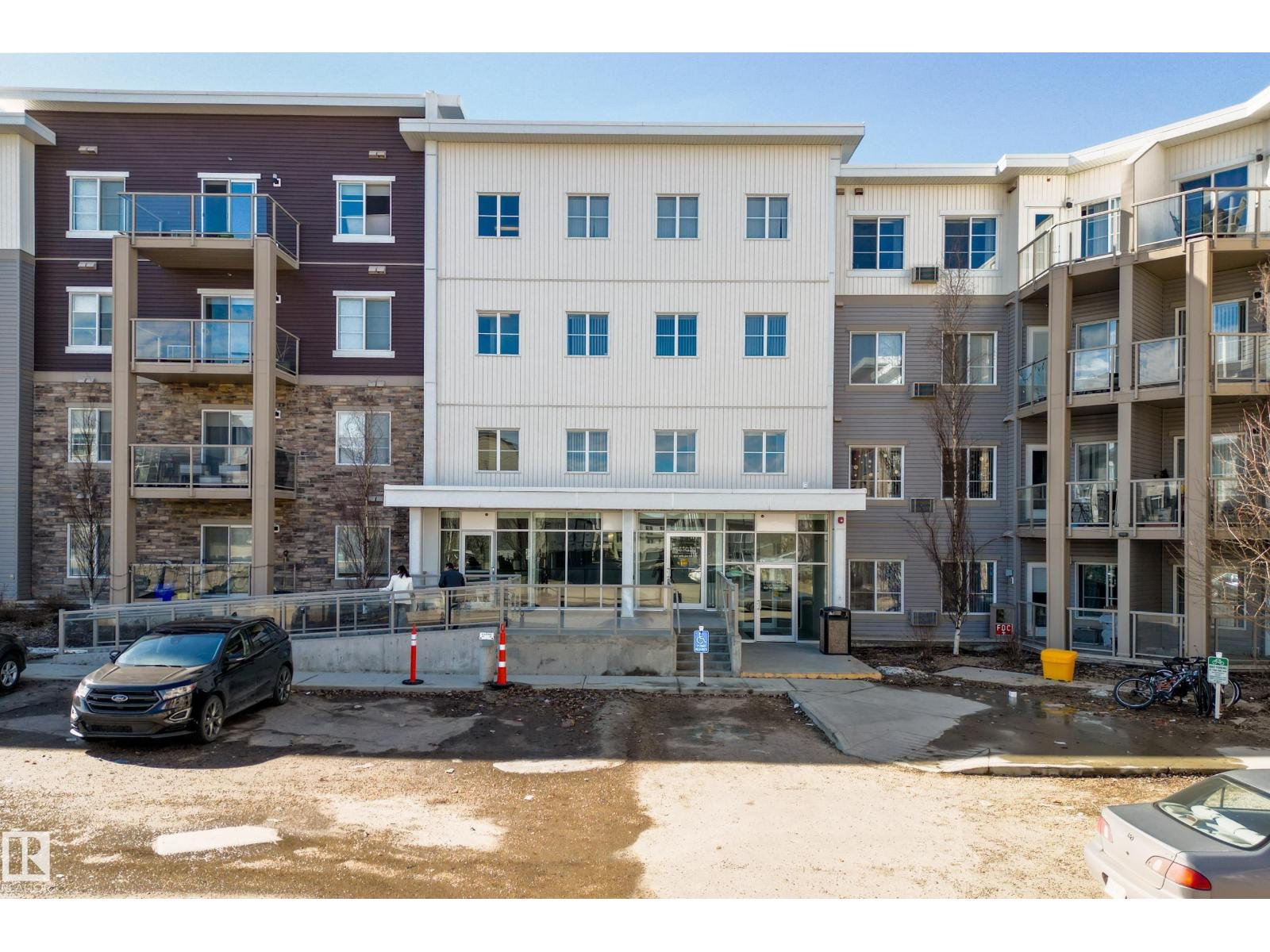 #127 812 WELSH DR SW