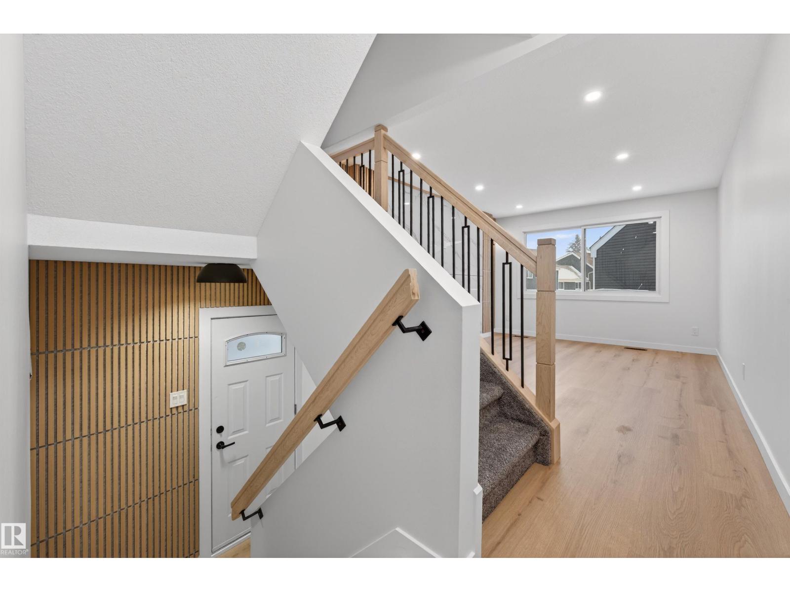 304 MORIN MAZE MZ NW