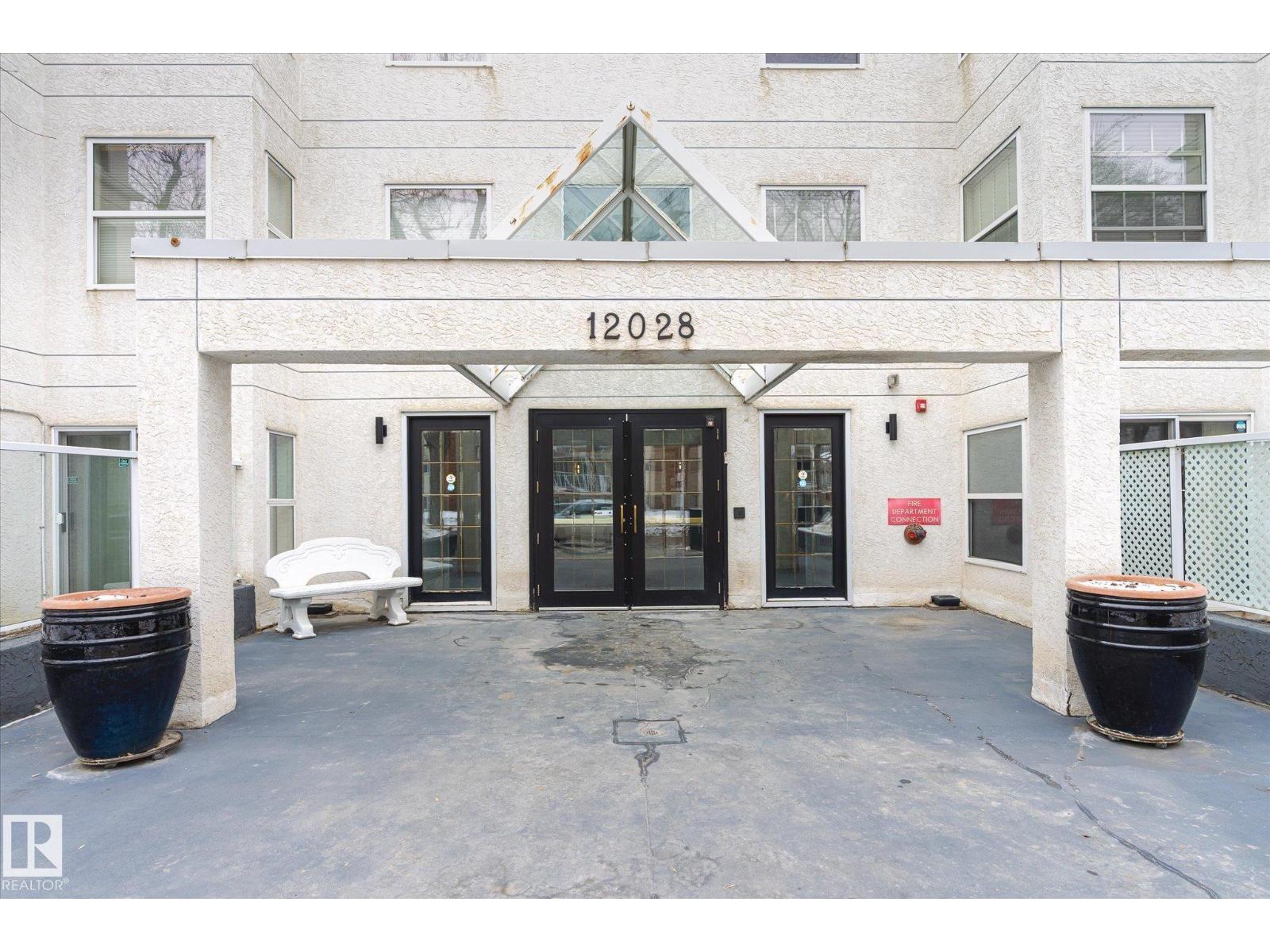 #207 12028 103 AV NW