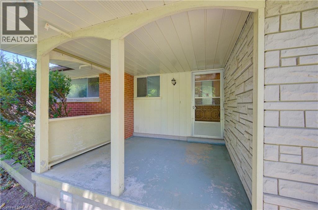 162 WARREN Road