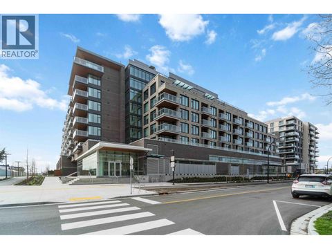 312 755 HARBOURSIDE DRIVE North Vancouver BC V7P0G1