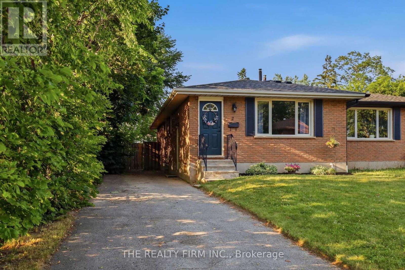 2 NOEL AVENUE