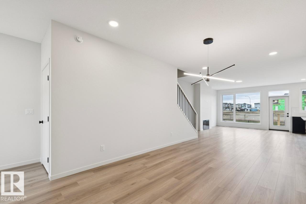 7351 KLAPSTEIN CR SW