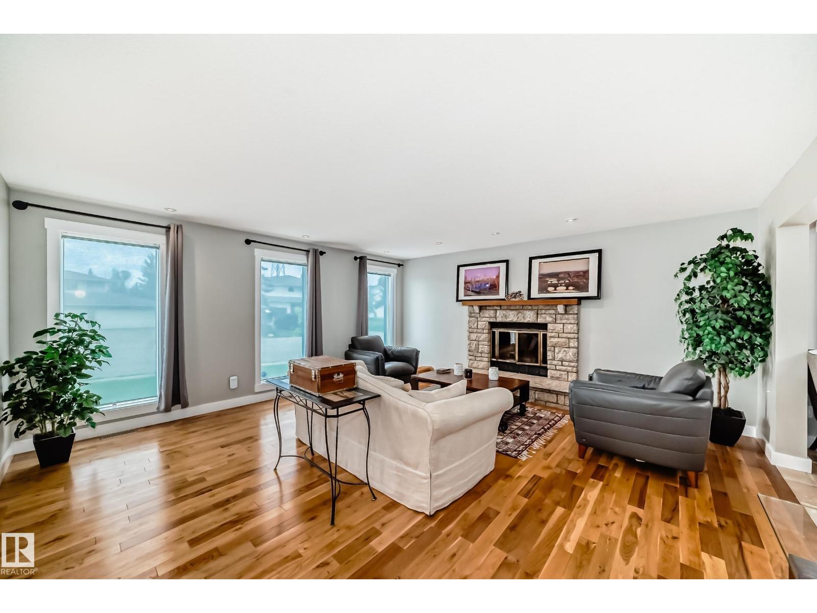 12403 29A AV NW