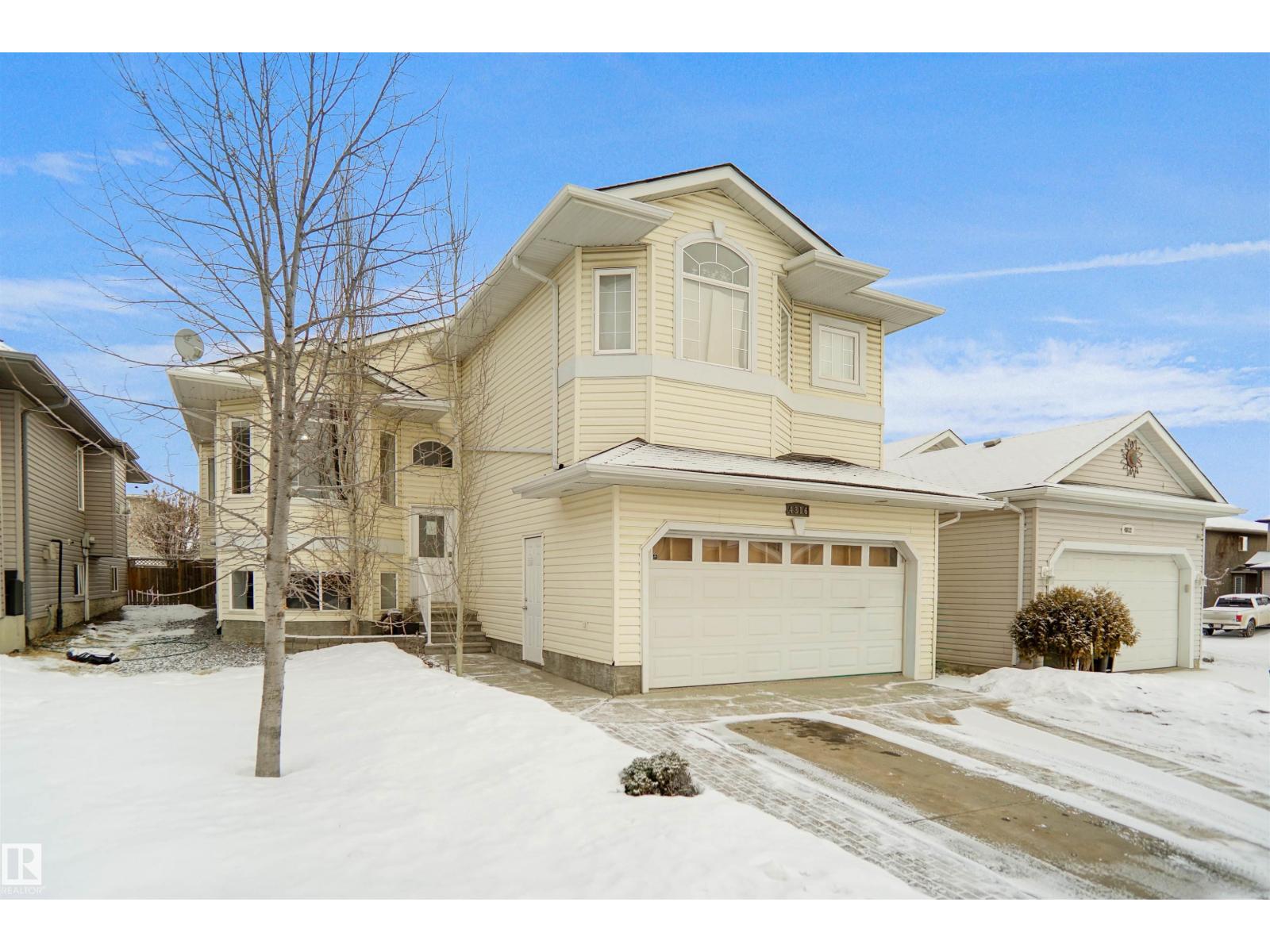 4816 155 ave NW