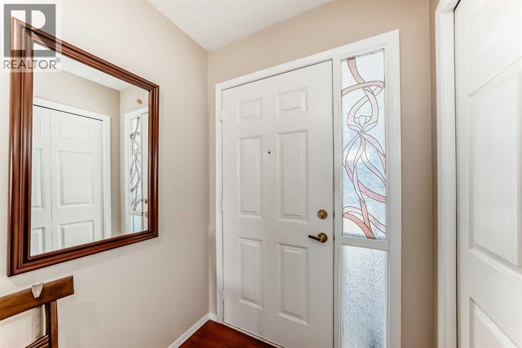 151 Macewan Ridge Villas NW