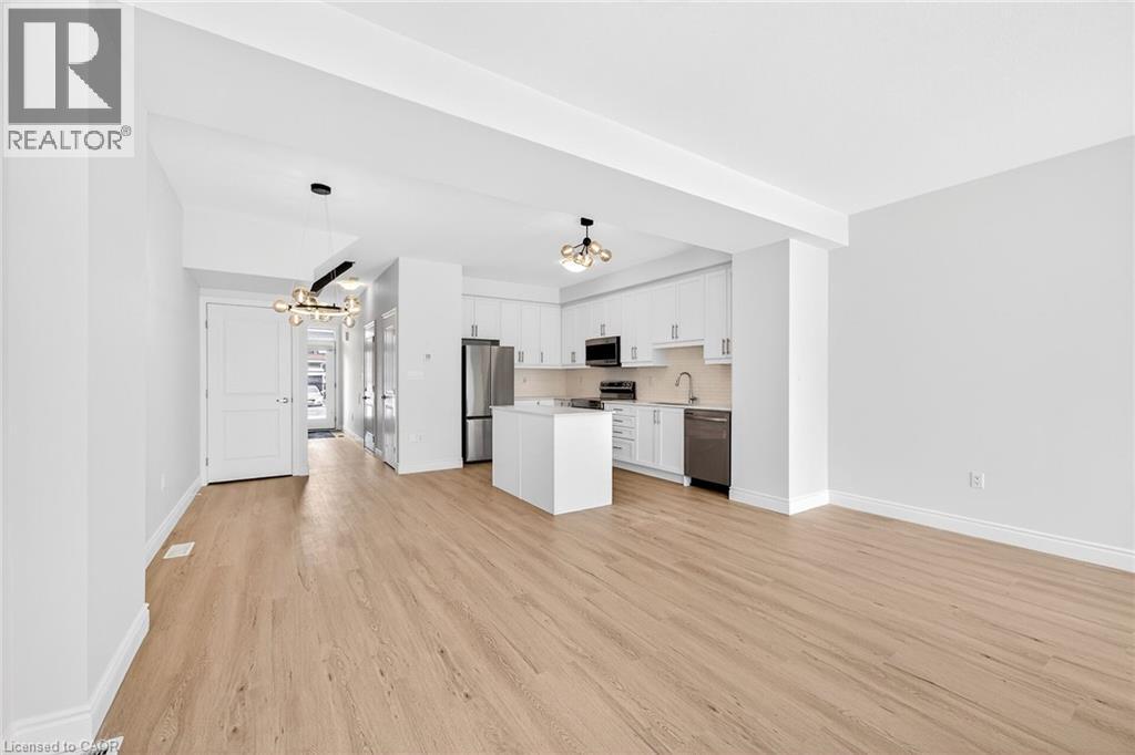 10 JUNE CALLWOOD Way