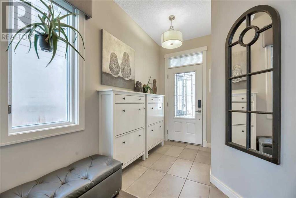 5 Riviera Crescent