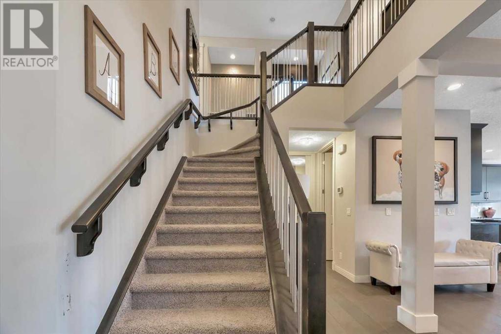 5 Riviera Crescent