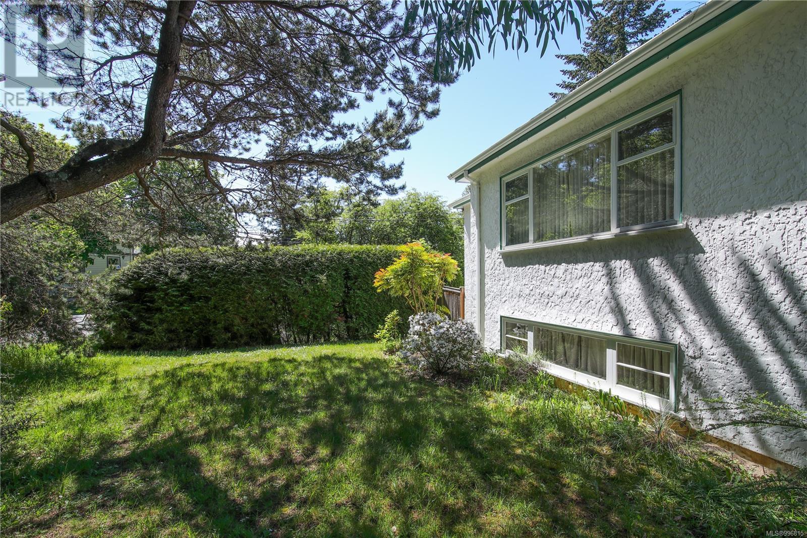 4090 Gordon Head Rd