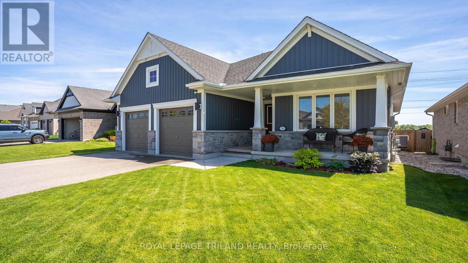 8 MELROSE COURT