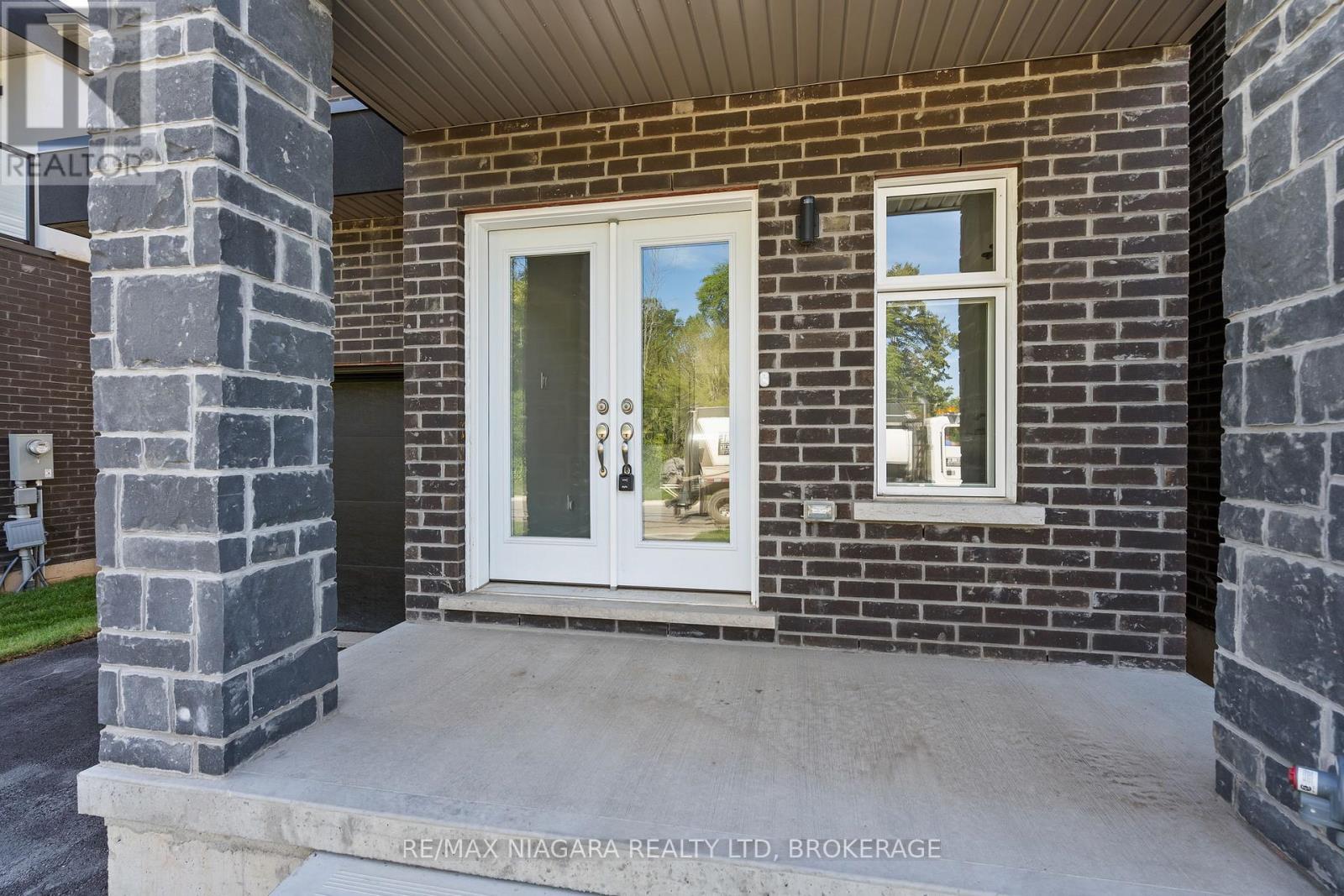 219 WELLS AVENUE
