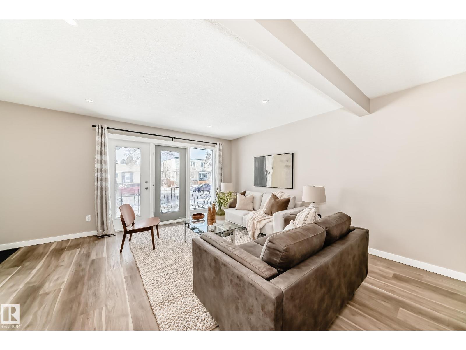 10327 150 ST NW