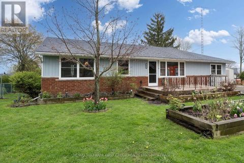 235 LAKEVIEW ROAD Loyalist (Bath) ON K0H1G0