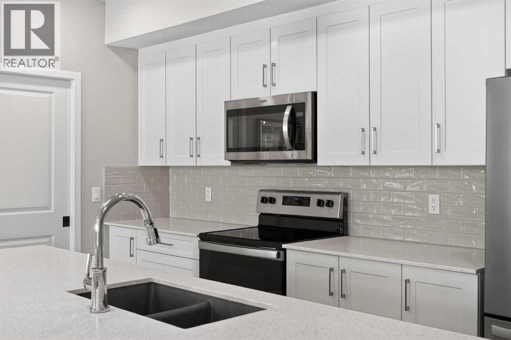 214, 140 Mahogany Street SE