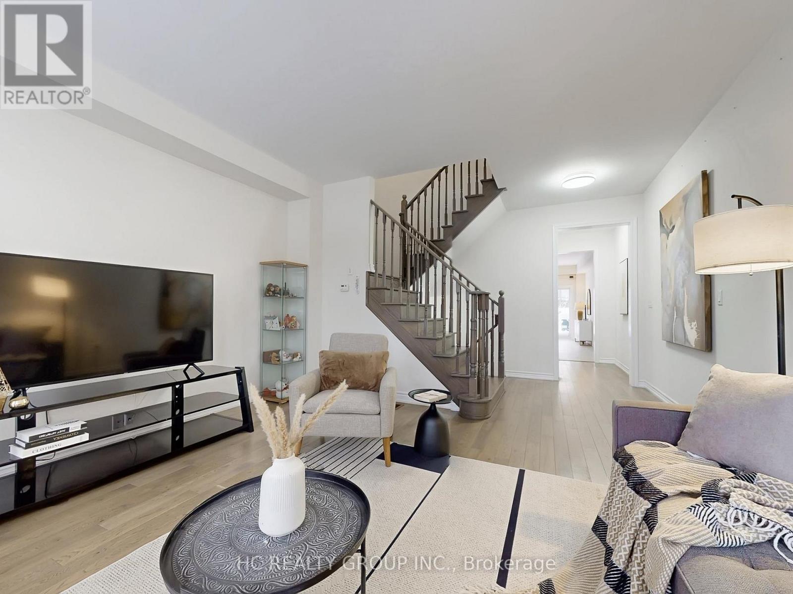 14 ISABELLA PEACH DRIVE