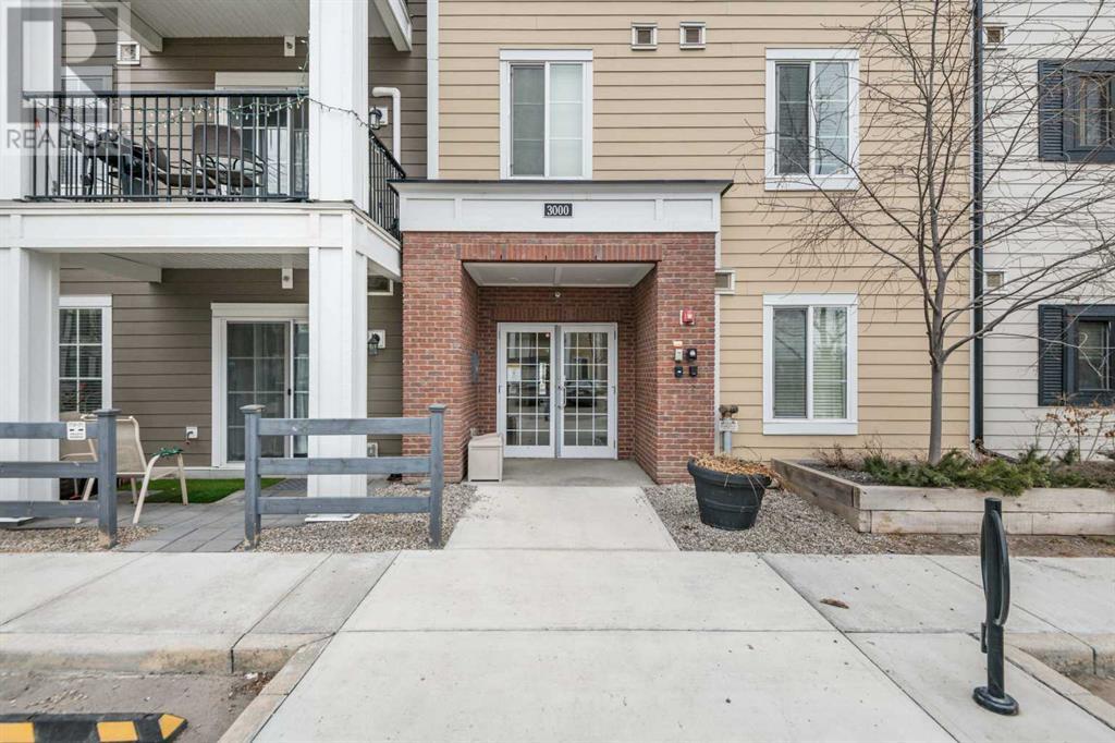 3304, 215 Legacy Boulevard SE