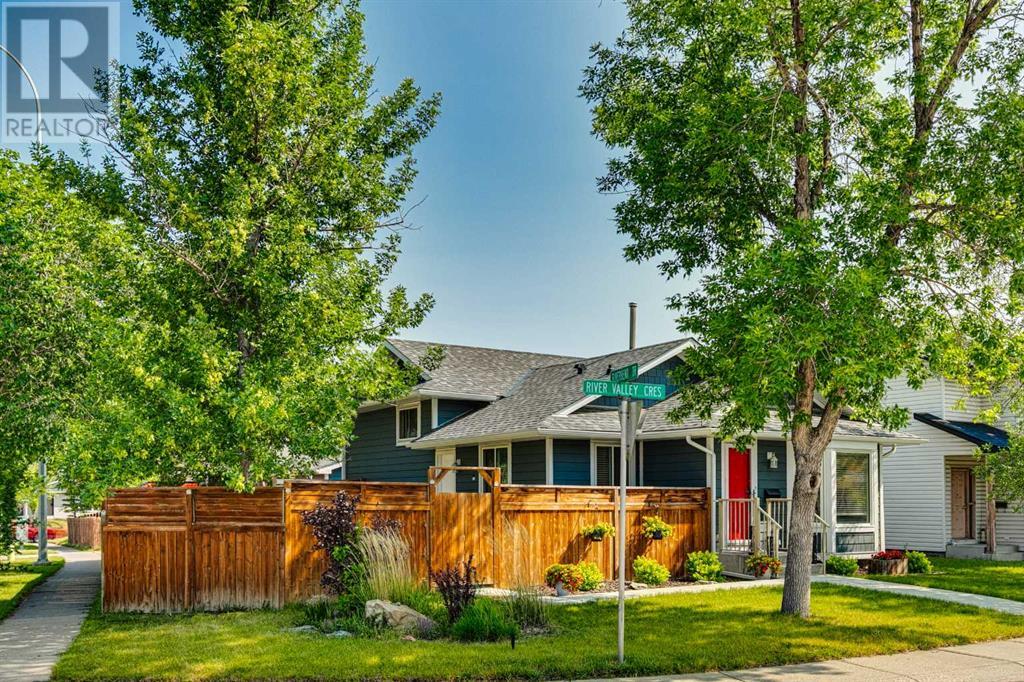 4 Rivervalley Crescent SE