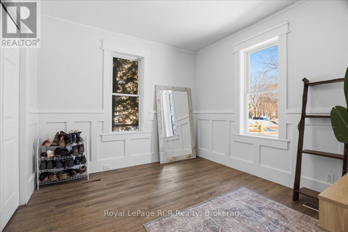 392010 GREY ROAD 109