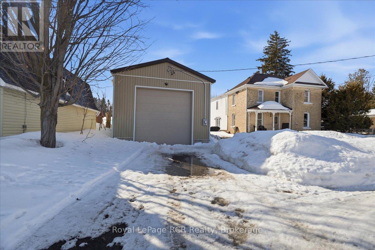 392010 GREY ROAD 109