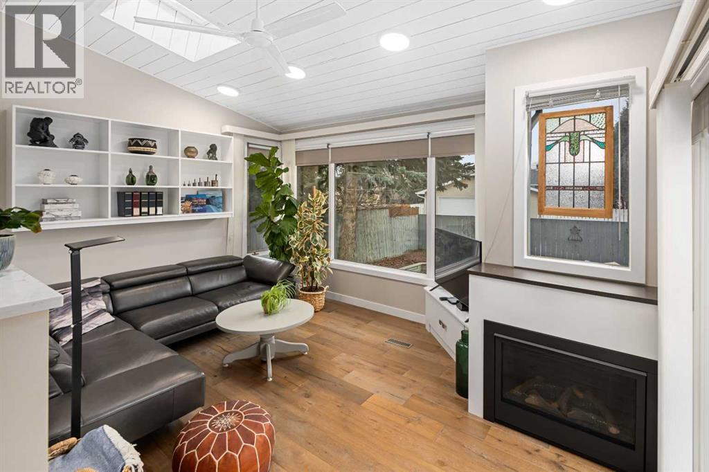 5689 Brenner Crescent NW