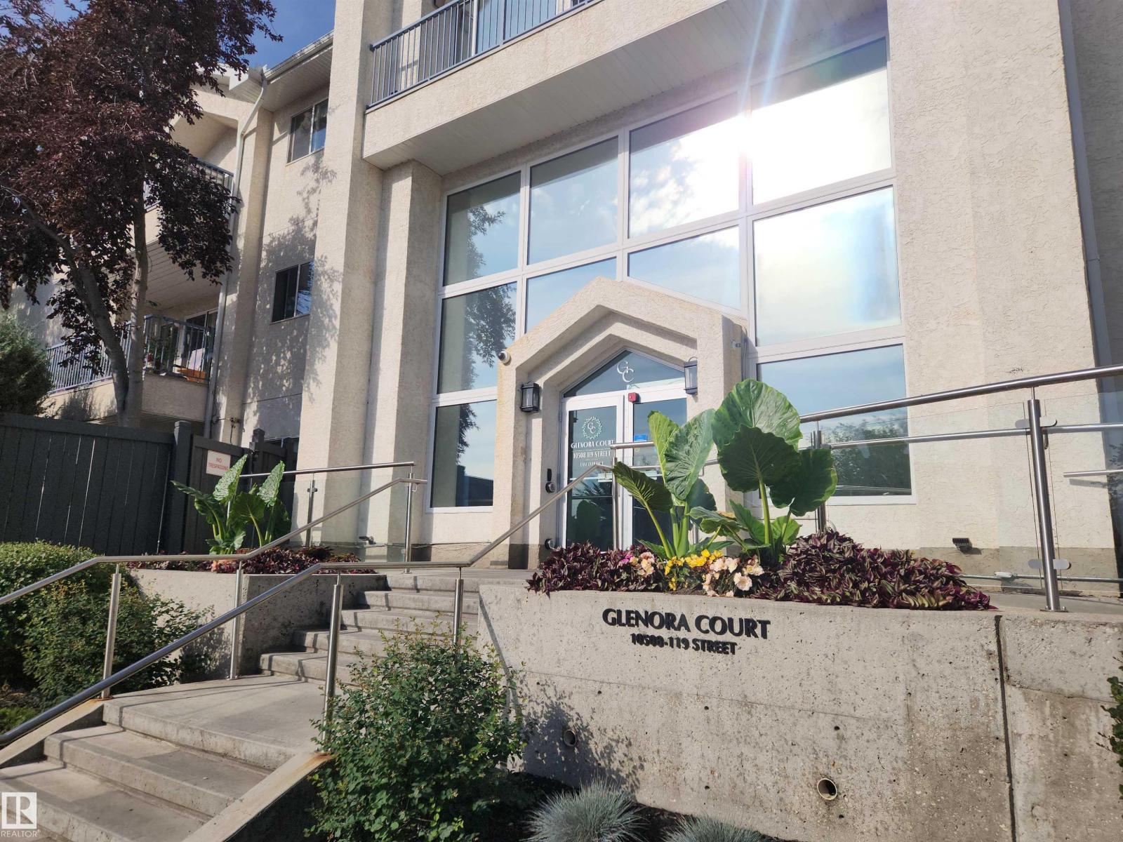 #318 10508 119 ST NW