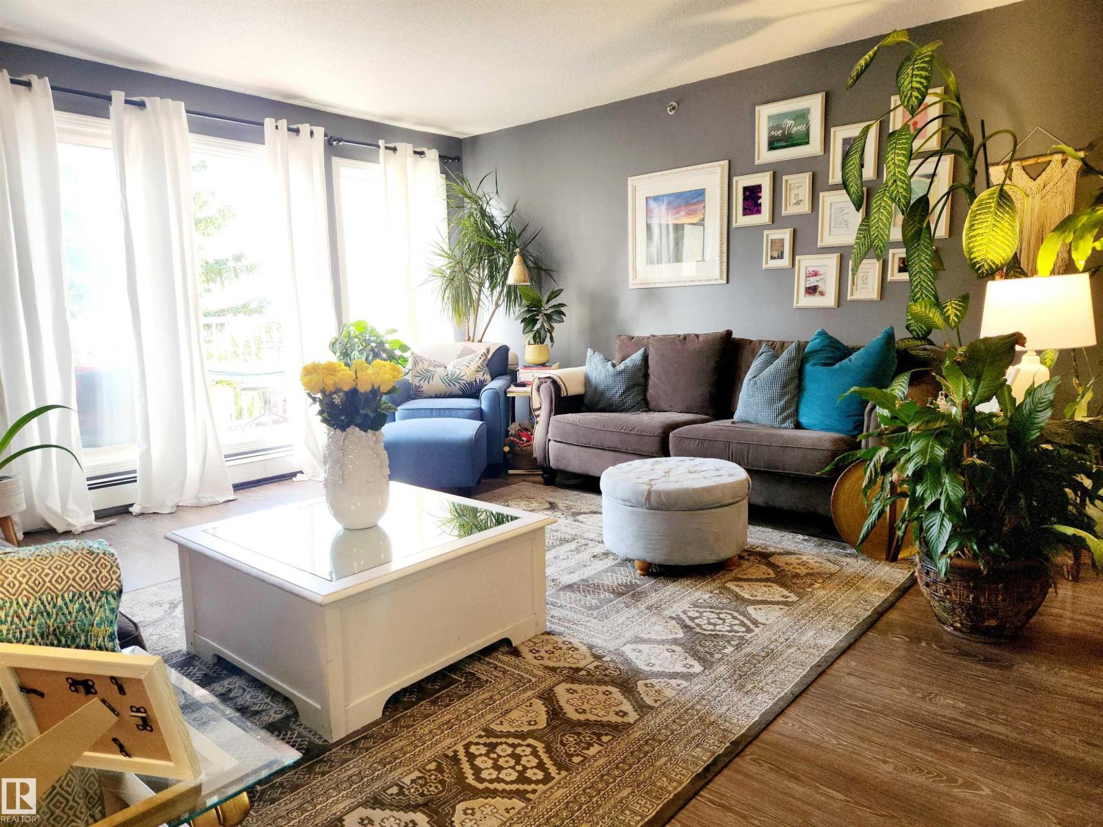 #318 10508 119 ST NW