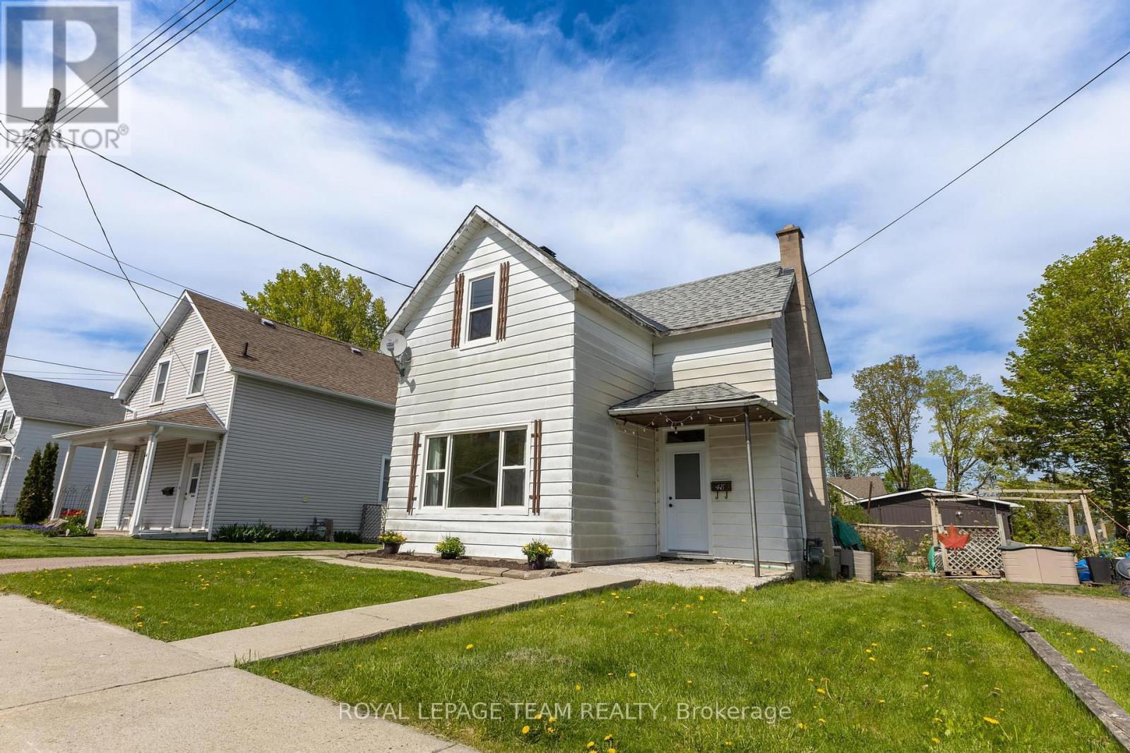 48 MCGONIGAL STREET E