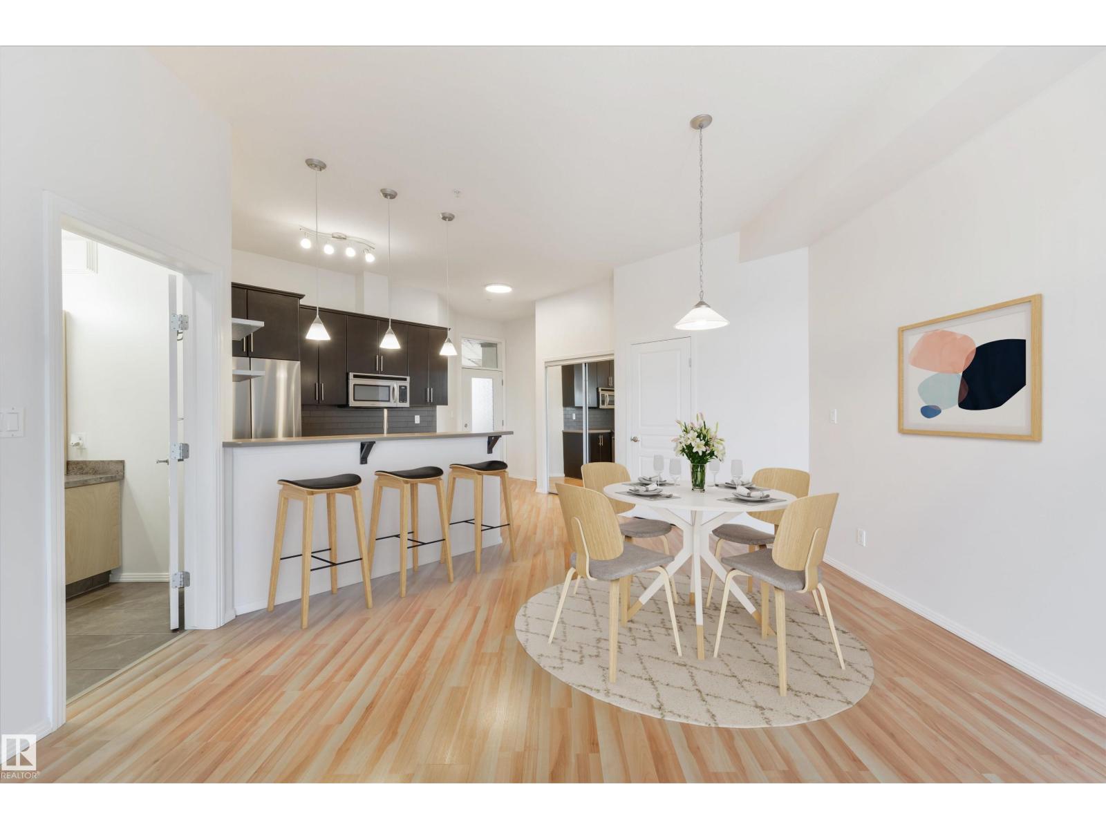 #405 10531 117 ST NW